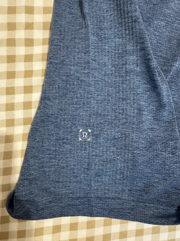 Lululemon shirt  - Image 4