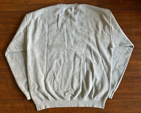 Four Winds Casino Crewneck Gray Size M - Image 3