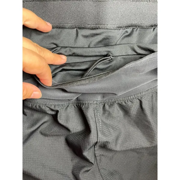 On Running Women’s Focus Shorts Black Athletic Running Workout Size S - Image 8