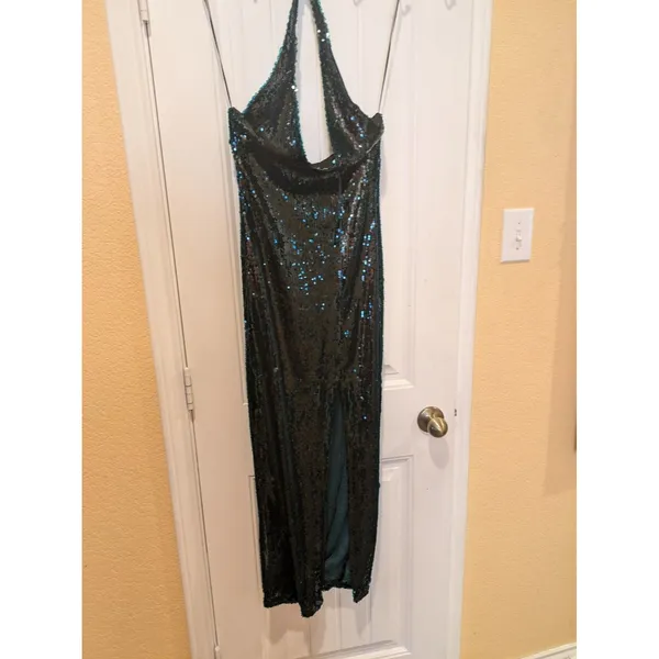 Zara Green Halter Neck Midi Sequinned Dress Size Xs - Image 10