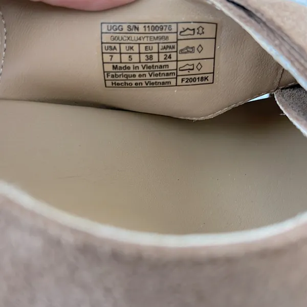 UGG Camila chestnut platform sandals - Image 5