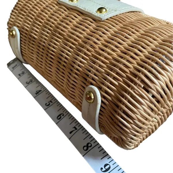 Vintage Woven Wicker Handbag Made In British Hong Kong w/ Leather Trim & Handles - Image 5