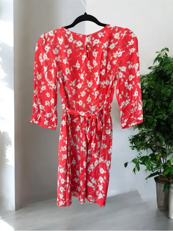 Free People Floral Fit and Flare Size 0 - Image 2