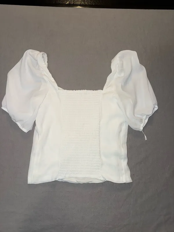 Abercrombie and Fitch top - Image 4