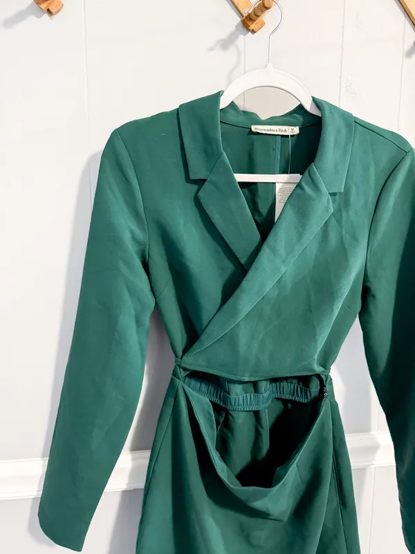 NWT Abercrombie & fitch Wrap Cutout Blazer Dress - Image 4