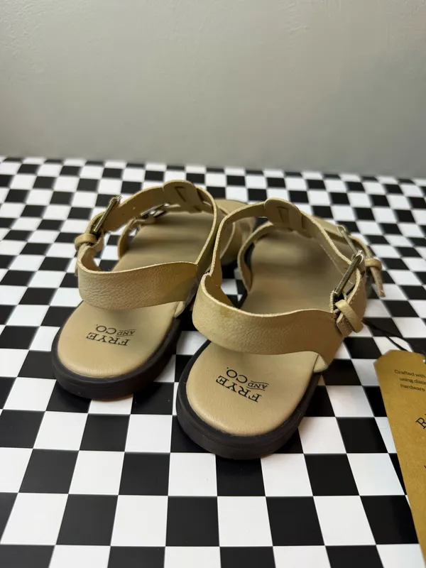 Frye & Co Sandals - Image 4