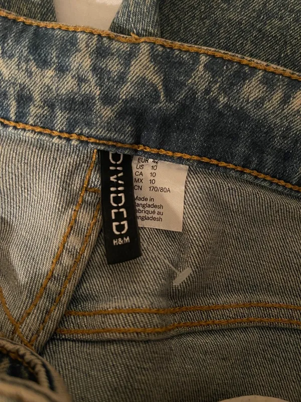 H&M Divided High-Rise Mom Jeans - Acid Wash - Size 10 (Fits Like 5’4” - Image 7