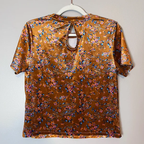 Savage X Fenty Psychedelic Velvet Floral Top & Shorts Sleep Pajama Set Orange - Image 5