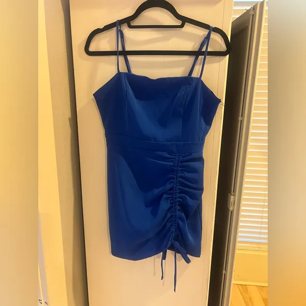 NWT Superdown Fabiana Blue Mini Dress - Image 3