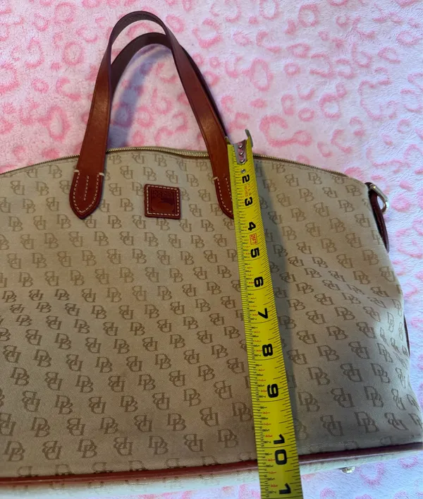 Dooney & Bourke Greta Satchel Beige Bag handbags Women's - Image 9