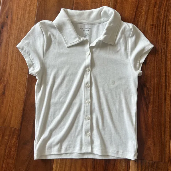 American Eagle Button Up Cropped Collared Shirt - Image 2