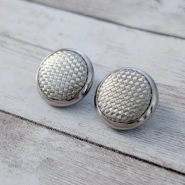 Vintage Clip On Earrings Patterned Silver Tone Statement 7/8" - Image 3