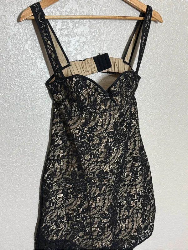 Rumored black lace sequin mini dress Size M - Image 2