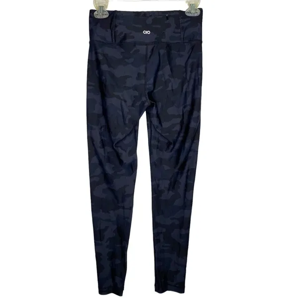 Infinite Performance Women's Mid Rise‎ Camo Legging Sz Small Multicolor - Image 2