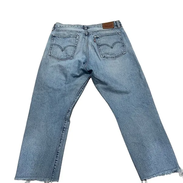 Levi's Women's Distressed Wedgie Straight Jeans Size 31 Light Blue - Image 2