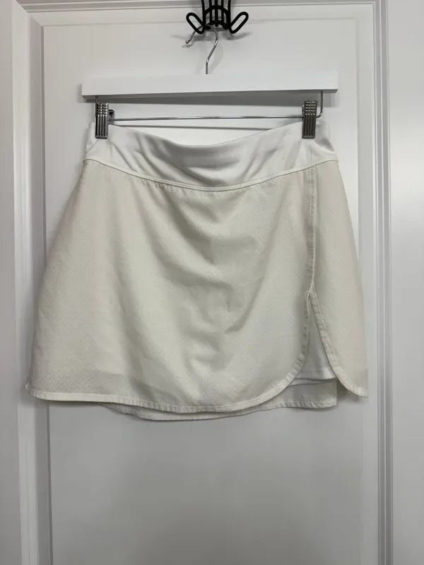 Callaway White Perforated Golf Tennis Skort Built-In Shorts Women’s M - Image 3