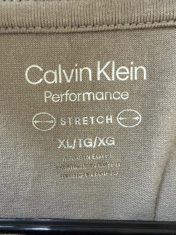Calvin Klein Top Large Short Sleeve - Image 3