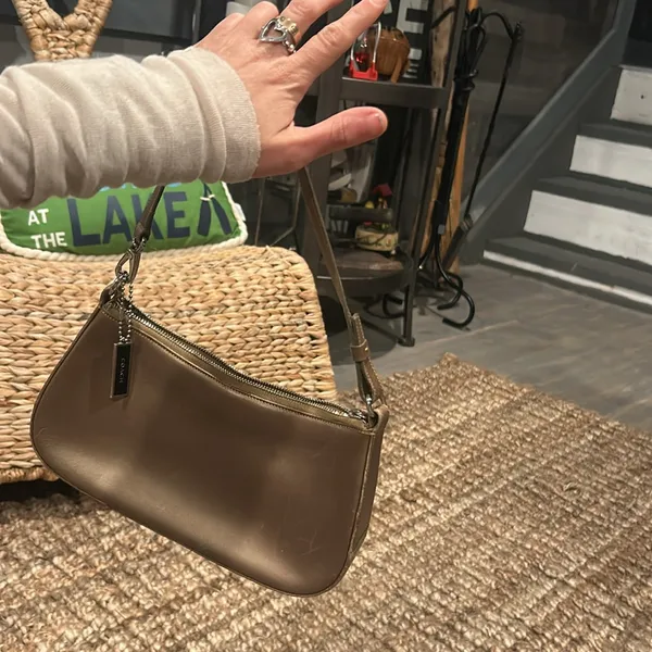 Coach Small Olive Green Nappa Leather Shoulder Bag🫒 - Image 2