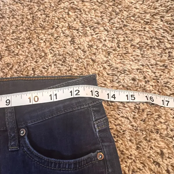 Free People Distressed Skinny Jeans Size‎ 27 Ripped Knee Dark Wash Denim - Image 3