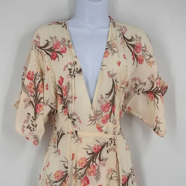 Reformation Karen Kimono Midi Wrap Dress Leila Floral Tulip Size‎ XS Cream Pink - Image 13