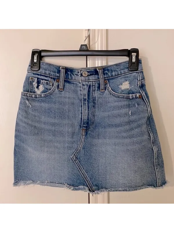 Abercrombie & Fitch Ultra High Rise Denim Mini Skirt. Size 0/25. - Image 5