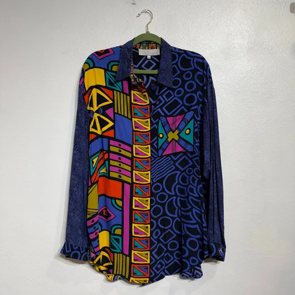 Platinum Blue Abstract Geometric Oversized Colorblock Button Down Blouse Sz M - Image 2