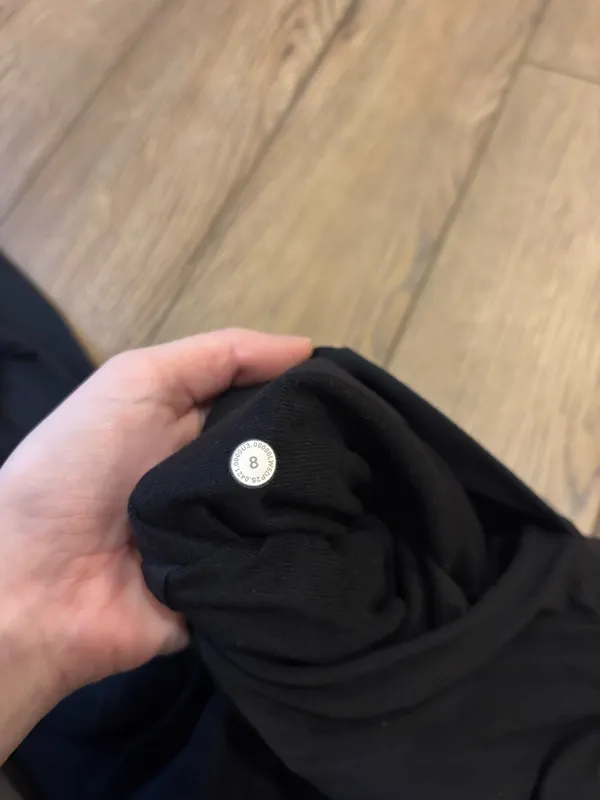 Lululemon joggers  - Image 6