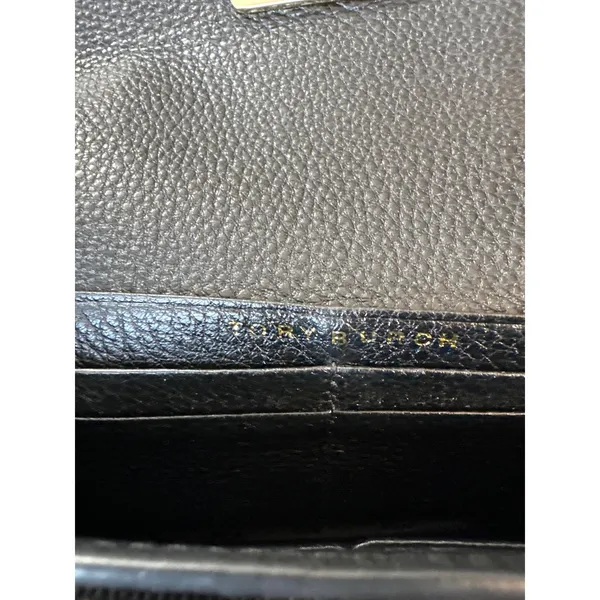 Tory Burch Britten Pebbled Leather Envelope Black Wallet EUC - Image 6