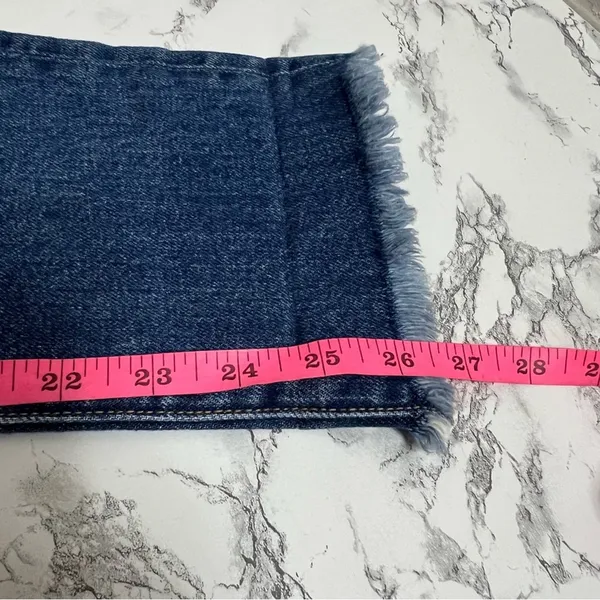Alice + Olivia Jeans‎ Boyfriend Jeans Two Tone Blue 24 asymmetrical - Image 10