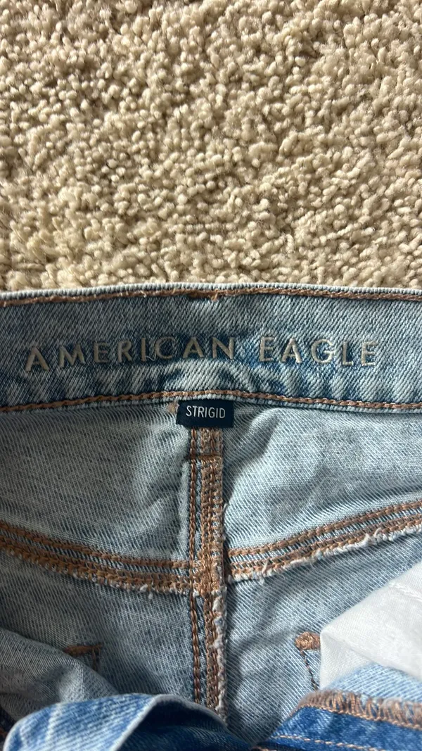 American Eagle Jeans - Image 6