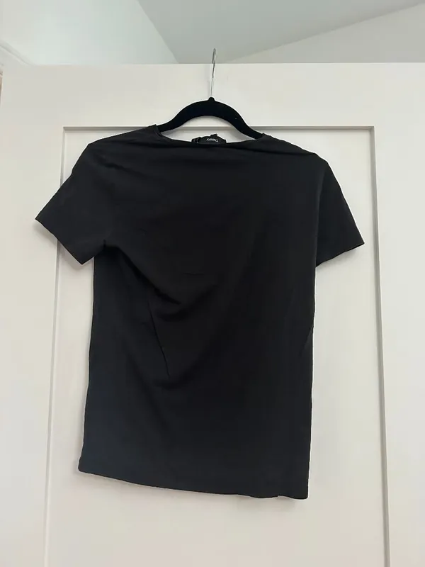Theory Basic Black T-Shirt Size Small - Image 5