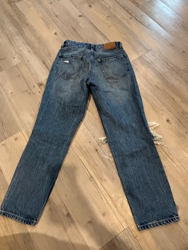 Women’s Aeropostale Jeans - Image 4