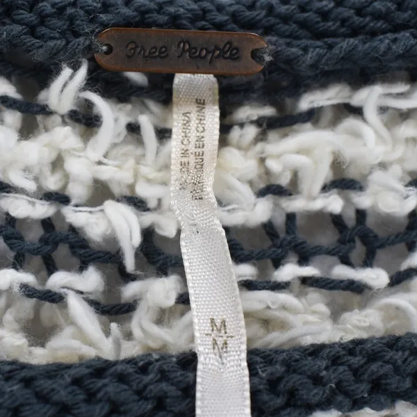 Free People Striped Eyelash Knit Sweater Navy Cream Scoop Neck Womens Medium - Image 5