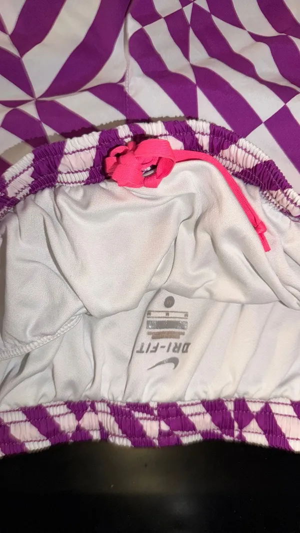 Nike Shorts - Image 2