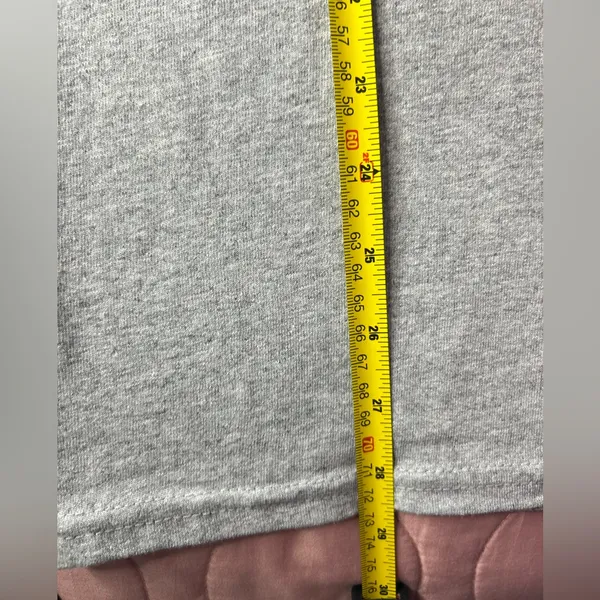 Tom and Jerry pullover Gray Short Sleeve Tee. New with tag. - Image 8