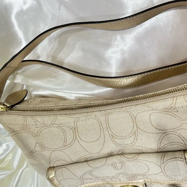 Coach Signature Penelope Purse Linen Leather Crossbody Shoulder Bag Cream Gold - Image 11