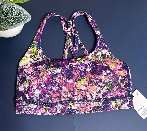Lululemon Energy Bra Luxtreme NWT Size 2 Purple TRRM *Limited Edition* - Image 2