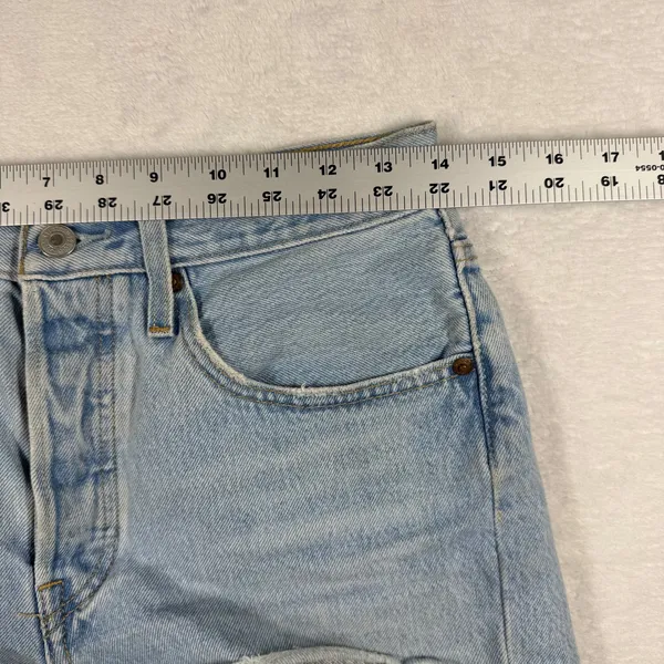 Levis Premium 501 Original Light Wash High Rise Cut Off Denim Shorts Womens 26‎ - Image 4