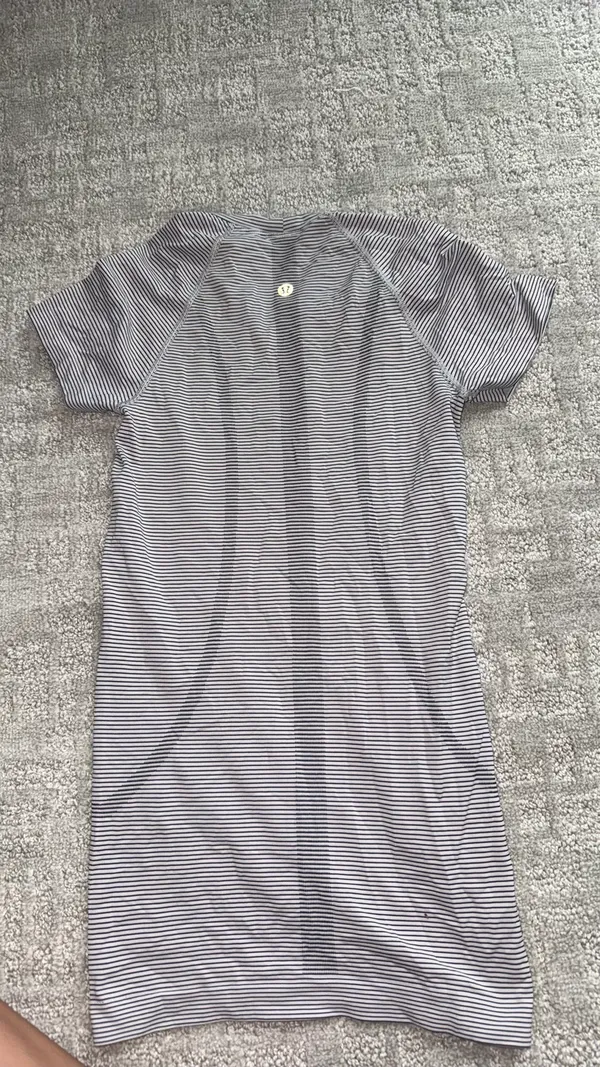 Lululemon Swiftly Tech - Image 3