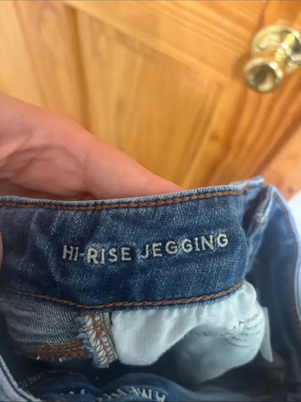 American Eagle Next Level Stretch High-Rise Distressed Jeggings Size 2 - Image 5