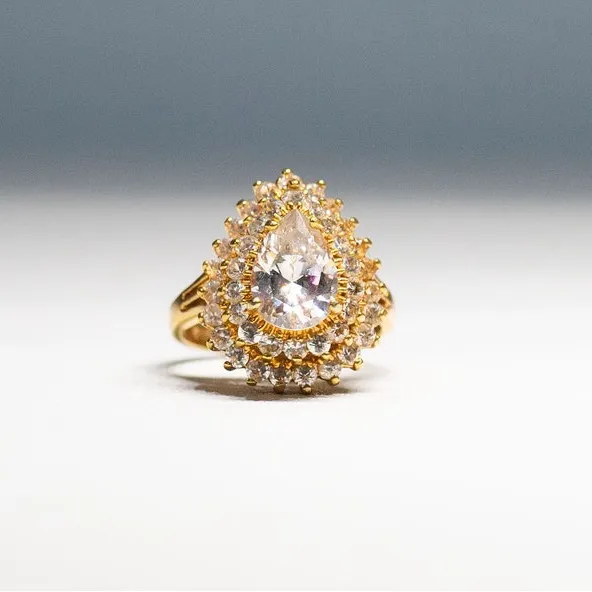 Vintage Lind Pear Cut Layered Cubic Zirconia Cocktail Ring: 14K HGE Gold, Size 6 - Image 3