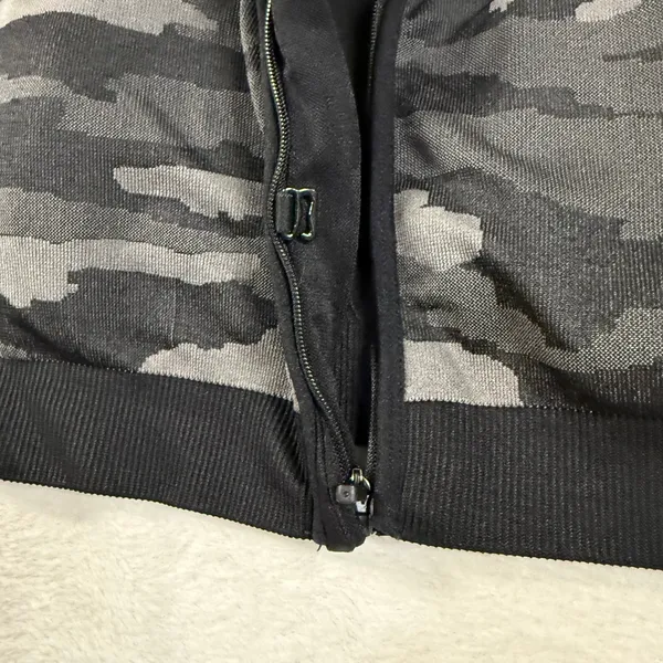Avia XXXL Black Camo Zip Front Racerback Seamless Sports Bra‎ Running Yoga Hike - Image 5