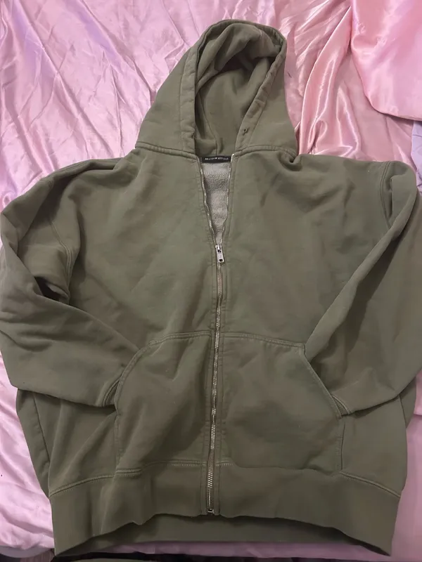 Brandy Melville Christy Hoodies Oversized - Image 4