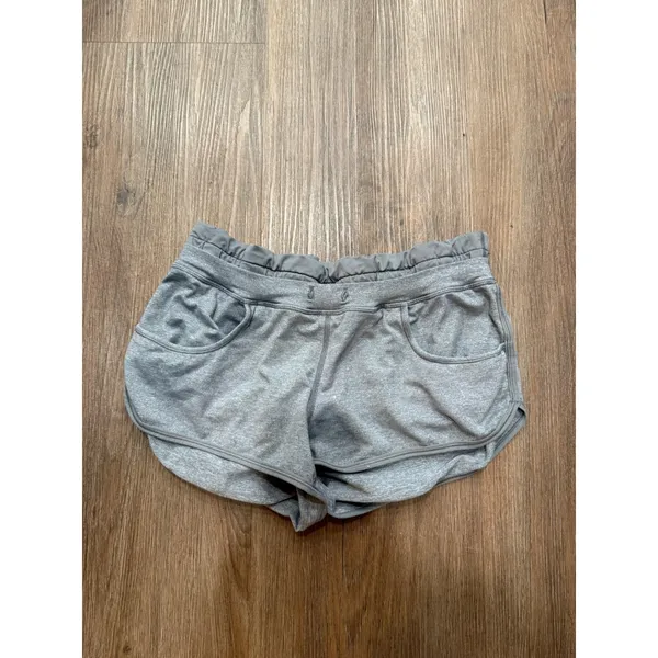 Lululemon Womens Heathered Gray Athletic Shorts Layered Waist‎ Pockets Size 4 - Image 2