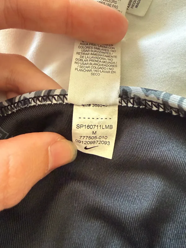 Nike Sports Bra Dri-Fit - Image 2