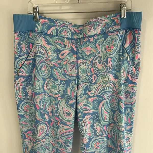 Lilly Pulitzer Luxletic Runaround Pants Zanzibar Blue Fish Kiss - Image 6