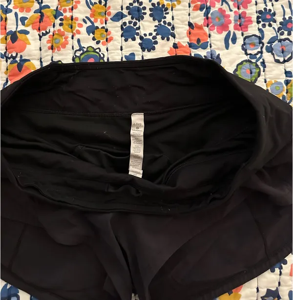 Lululemon Speed Up 2.5" Low-Rise Shorts - Image 5