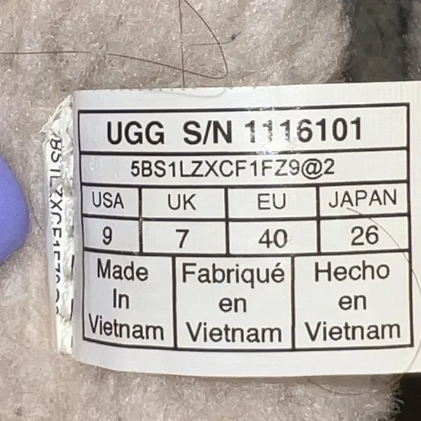 UGG Classic Tech Mini Chestnut Boots Rubber Soles Sherpa Lined Suede‎ Zip Size 9 - Image 10