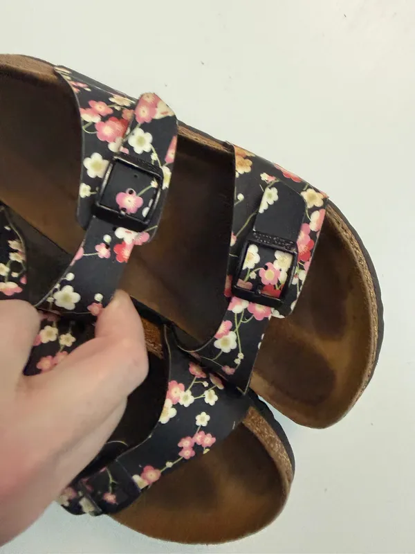 Papilllo Birkenstock Sandals Slides Floral Comfort Travel Resort Black Pink - Image 10