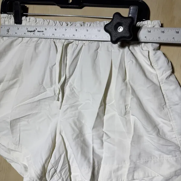 All In Motion Womens White Athletic Running Shorts Lined Size‎ Medium - Image 3